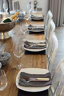 The Hawthorns - Large Luxury Cottage Hot Tub Sea Views