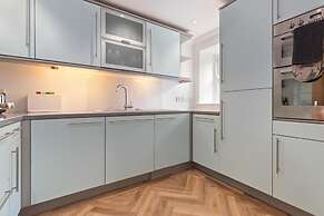 2 South Beach Court - Beach Front Apartment