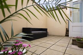 2 South Beach Court - Beach Front Apartment