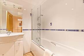 2 South Beach Court - Beach Front Apartment