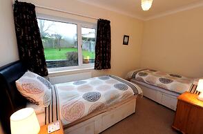 Glan Heulog - Near to Beach Pet Friendly