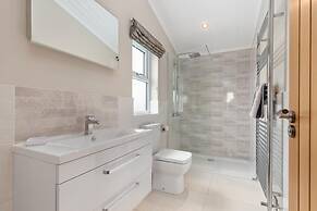 Valley View Lodge - Luxury Lodge Hot Tub Close to Beach