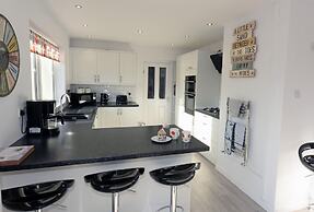 S r M r - Log Burner Peaceful Cottage Dog Friendly