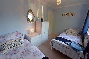 S r M r - Log Burner Peaceful Cottage Dog Friendly