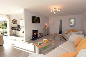 S r M r - Log Burner Peaceful Cottage Dog Friendly