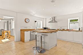 Am Byth - Luxury Cottage Sea Views