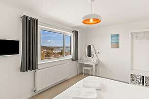 Am Byth - Luxury Cottage Sea Views