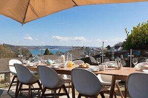 Am Byth - Luxury Cottage Sea Views