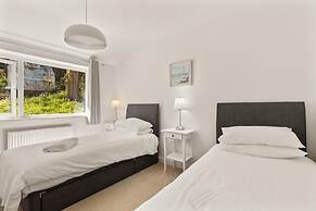 Am Byth - Luxury Cottage Sea Views