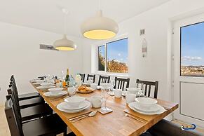 Am Byth - Luxury Cottage Sea Views