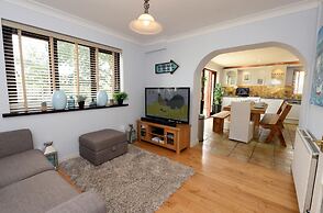 Swallow Dale - Large Pet Friendly Cottage