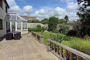 Swallow Dale - Large Pet Friendly Cottage
