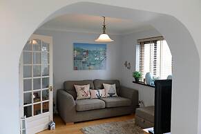 Swallow Dale - Large Pet Friendly Cottage