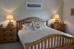 Swallow Dale - Large Pet Friendly Cottage