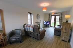 Coppins Park - Dog Friendly Peaceful Location