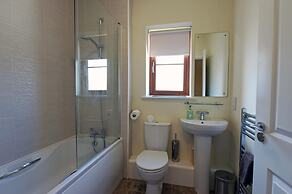 Coppins Park - Dog Friendly Peaceful Location