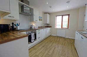 Coppins Park - Dog Friendly Peaceful Location