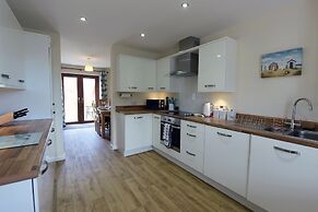 Coppins Park - Dog Friendly Peaceful Location