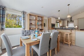 St Mary s View - Luxury Lodge Short Walk to Beach Parking