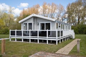 St Mary s View - Luxury Lodge Short Walk to Beach Parking