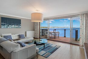 Cystanog Fach - Spectacular Sea Views Balcony and Terrace Parking