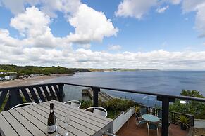 Cystanog Fach - Spectacular Sea Views Balcony and Terrace Parking