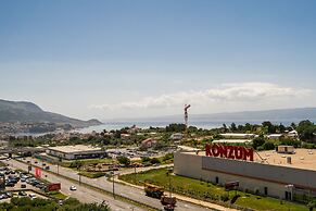 A2 - Modern apt With the Terrace & sea View