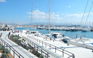 A2 - Modern apt With the Terrace & sea View
