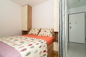 A2 - Modern apt With the Terrace & sea View