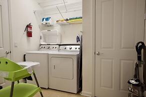 Vista Cay Epic. New! 3 Bedroom Condo by RedAwning