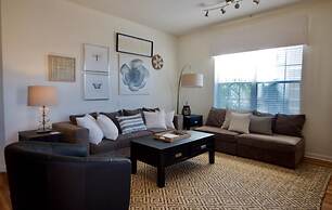 Vista Cay Epic. New! 3 Bedroom Condo by RedAwning