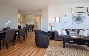 Vista Cay Epic. New! 3 Bedroom Condo by RedAwning