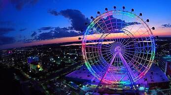 Vista Cay Epic. New! 3 Bedroom Condo by RedAwning