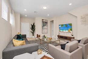 Best Resort Near Disney Private Pool & Spa Home! 5 Bedroom Villa by Re