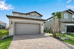 Best Resort Near Disney Private Pool & Spa Home! 5 Bedroom Villa by Re