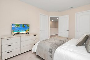 Best Resort Near Disney Private Pool & Spa Home! 5 Bedroom Villa by Re