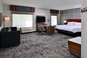 Hampton Inn & Suites Greensboro Downtown