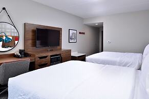 Hampton Inn & Suites Greensboro Downtown