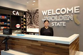 Hampton Inn & Suites Sunnyvale Silicon Valley