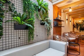 Hospedium H Cabo Sport