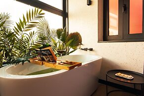 Hospedium H Cabo Sport