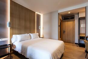 Hospedium H Cabo Sport