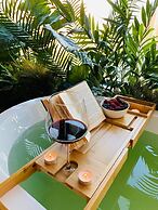 Hospedium H Cabo Sport