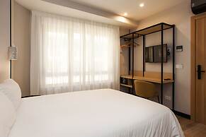 Hospedium H Cabo Sport