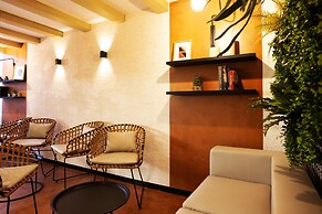 Hospedium H Cabo Sport