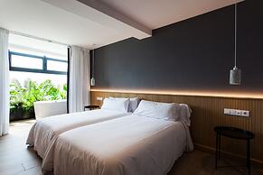 Hospedium H Cabo Sport