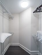 Global Luxury Suites at Bethesda Metro