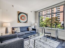 Global Luxury Suites at Bethesda Metro