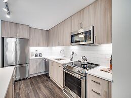 Global Luxury Suites at Bethesda Metro