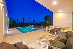 Harmony Villa 5 Bedroom Modern Pool Villa (KH-A7)